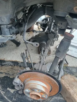 Piezas BMW Serie 1 116 M2000