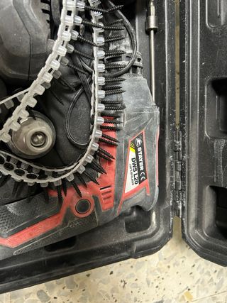Atornillador Stayer DWS L20 con cargador