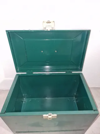 Caja Metálica Vintage - Estilo Industrial