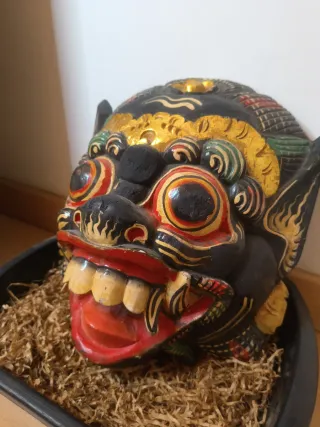 Maschere Barong Garuda indonesiane giganti in lotto