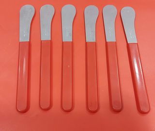Set 6 Cuchillos Untar Mango Rojo