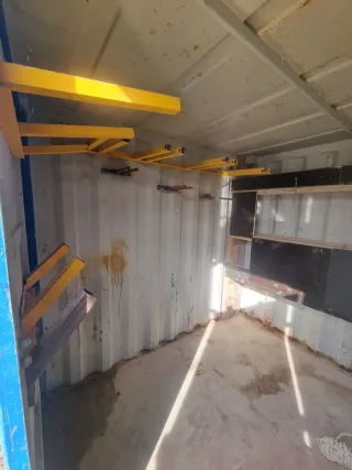 Contenedor tipo caseta 2.40 x 2.17