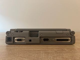 Icónico  Toshiba Libretto 100CT