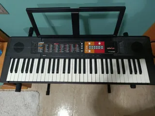 Teclado Yamaha PSR-F51