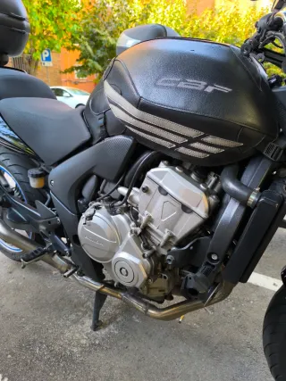 Honda CBF600N Negra Muy Cuidada y mimada.