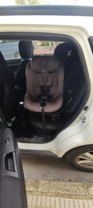 Silla de coche giratoria