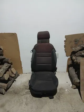 Asientos traseros y de copiloto de audi a3