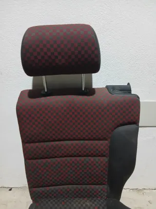 Asientos traseros y de copiloto de audi a3