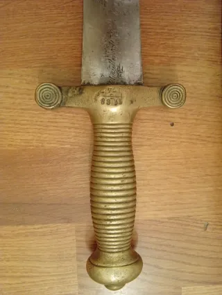 Espada antigua decorativa