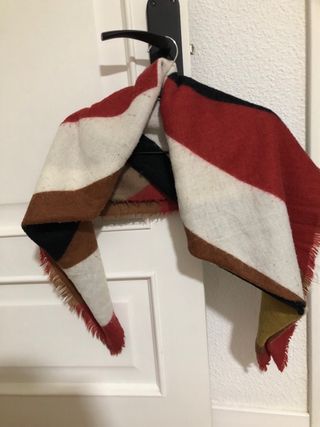 Bufanda de lana con rayas