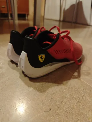 Zapatillas Ferrari Rojas Talla 38