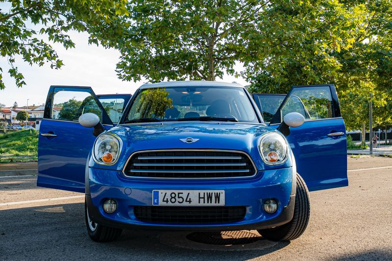 MINI Countryman 1.6 COOPER Diesel - foto 1