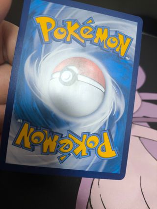 Pikachu VMAX Arcoíris Rainbow 202/135