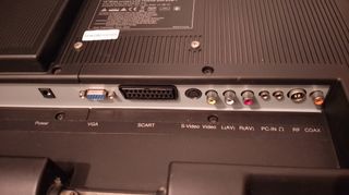 Monitor SUNSTECH 19 12V/220V