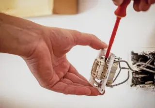 Reparación y mantenimiento del hogar.