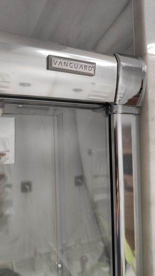 Mampara de bañera cristal y metal