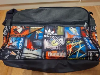 Bandolera Adidas multicolor negra