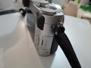 Panasonic Lumix DMC-LX100 Plata