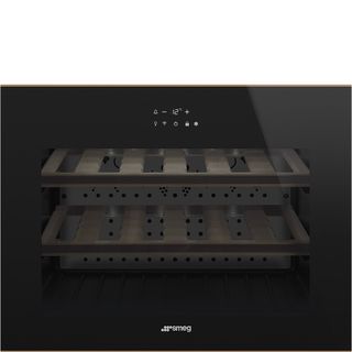 Vinoteca Smeg CVI618LWNR2 Exposición