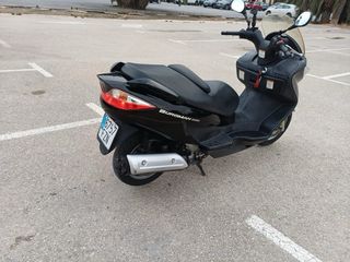 Suzuki Burgman 200cc Maxi Scooter