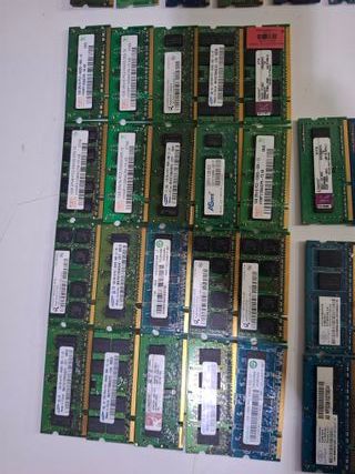 Lote 42 Memorias RAM DDR2 e DDR3 para Portatil