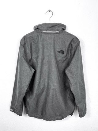 Chaqueta The North Face HyVent Forrada Impermeable