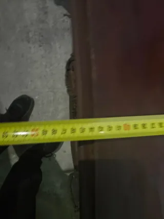 Cómoda antigua de madera