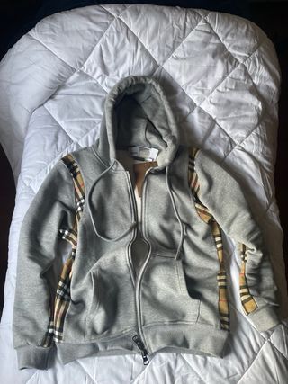 Gilet Burberry Grigio Taglia S Mai Usato