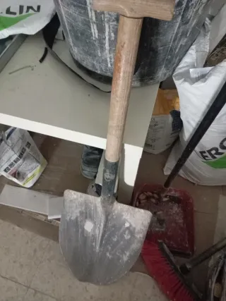 Pala de obra robusta