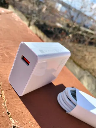 Cargador Xiaomi 67W para móvil