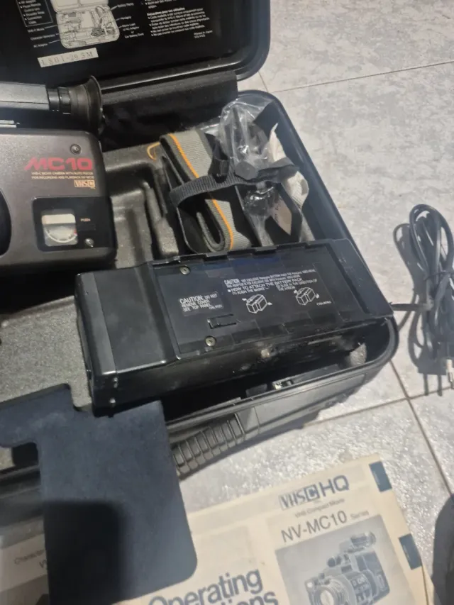 Fotocamera vintage Panasonic nera