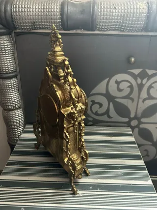 Reloj barroco de mesa de latón vintage