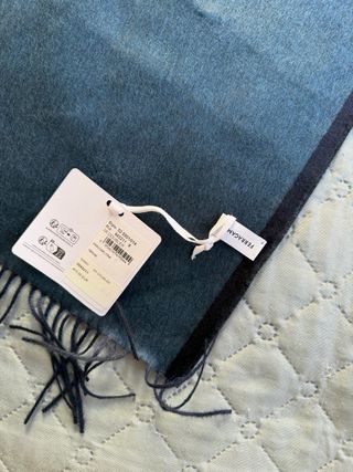 Bufanda Ferragamo Azul Marino y Petróleo