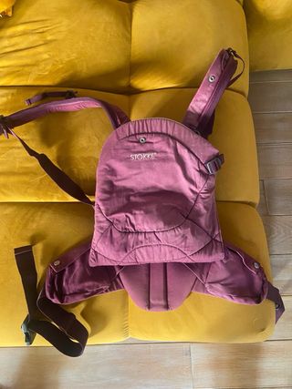 Mochila portabebés Stokke Burdeos