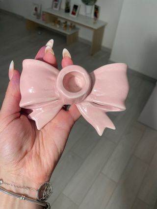Portacandele a forma di fiocco in ceramica rosa