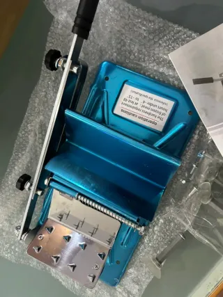 Cortador lonchas carne/verdura manual. nueva