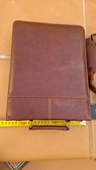 Maletín Pierre Delone cuero marrón nuevo