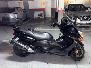 Yamaha T Max 500