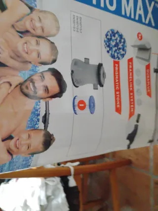 Piscina Bestway 3.05m más 2 botes de pastillas