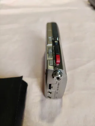 Grabadora de cassette Sanyo