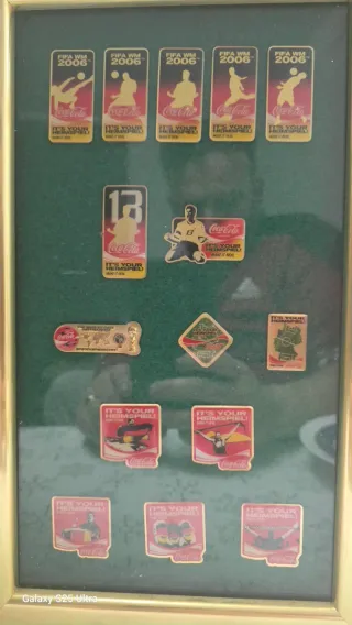 Pin coca cola fútbol 2006