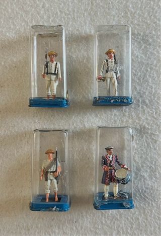 PACCO DI SOLDATI DI PIOMBO