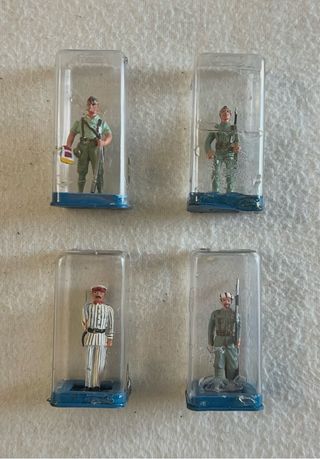 PACCO DI SOLDATI DI PIOMBO