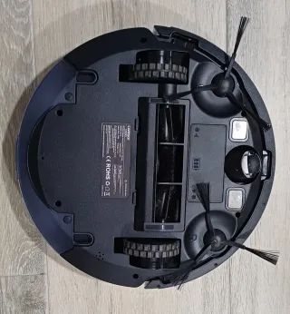 Robot aspirapolvere e lavapavimenti Laresar