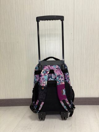 Mochila Totto con ruedas y estampado floral