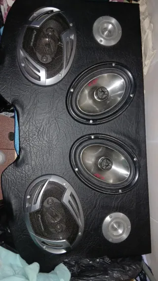 Bandeja Pioneer 6x9 con Tweeters