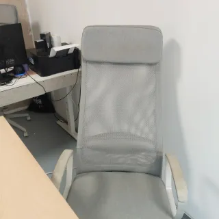 Mesa escritorio y silla 140 x 80