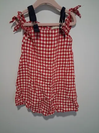 Vestido de cuadros rojo y blanco