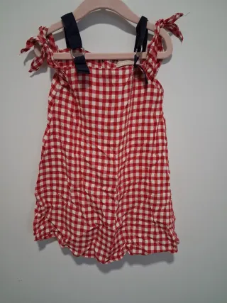 Vestido de cuadros rojo y blanco