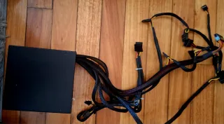 Fuente de Alimentación Tacens Radix VII AG 700W